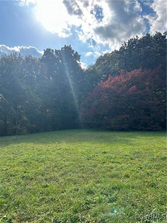 5 Acres of Agricultural Land for Sale in Richmond, Virginia