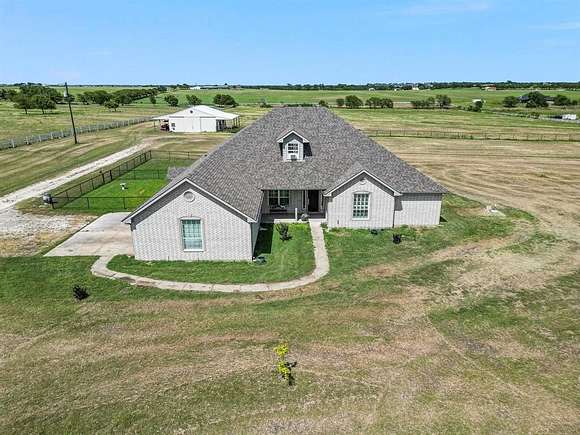 5 Acres of Land with Home for Sale in Waxahachie, Texas