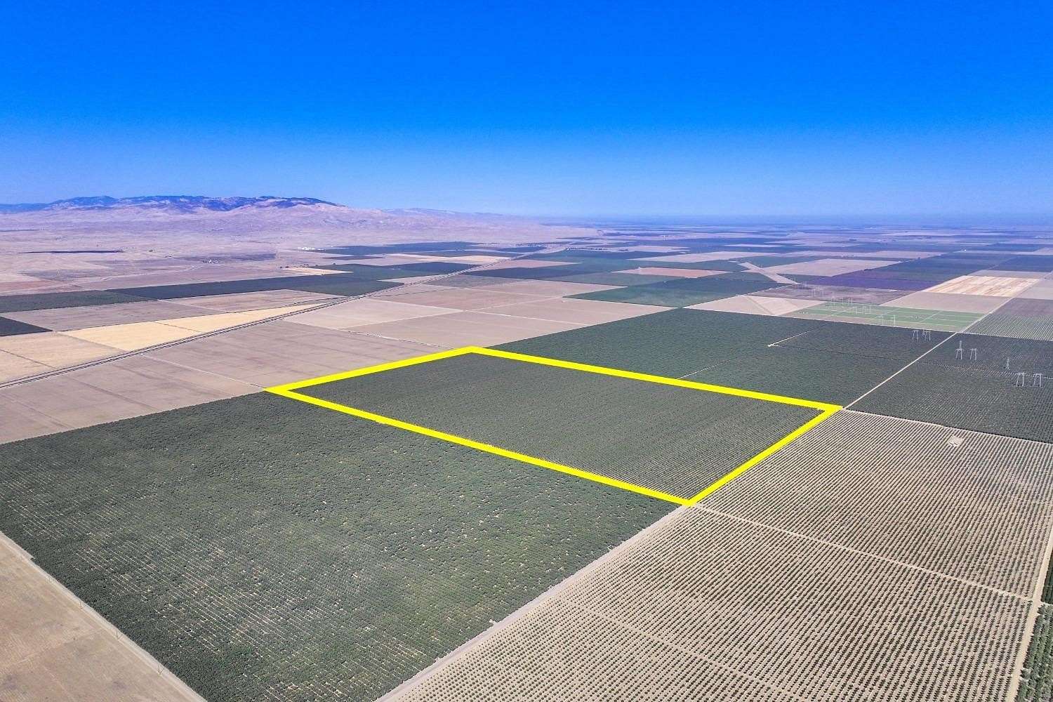 259.52 Acres of Land for Sale in Huron, California