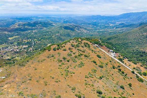 12.33 Acres of Land for Sale in Murrieta, California