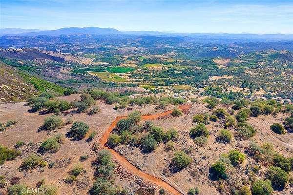 12.9 Acres of Land for Sale in Murrieta, California