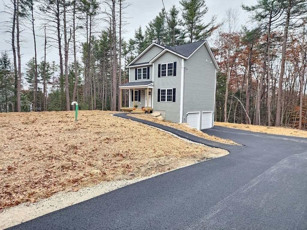 2.6 Acres of Residential Land with Home for Sale in Winchendon, Massachusetts