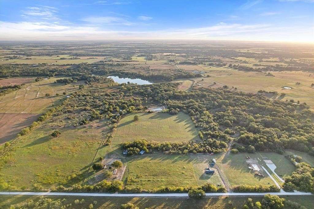 30.15 Acres of Land for Sale in Blooming Grove, Texas