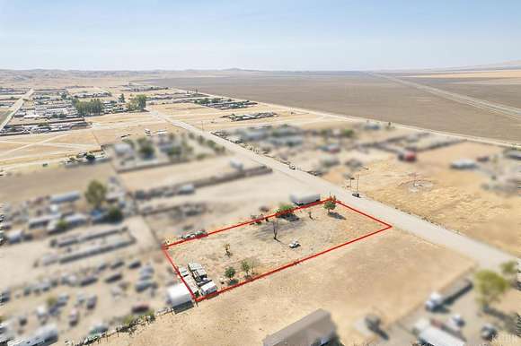 0.715 Acres of Residential Land for Sale in Coalinga, California