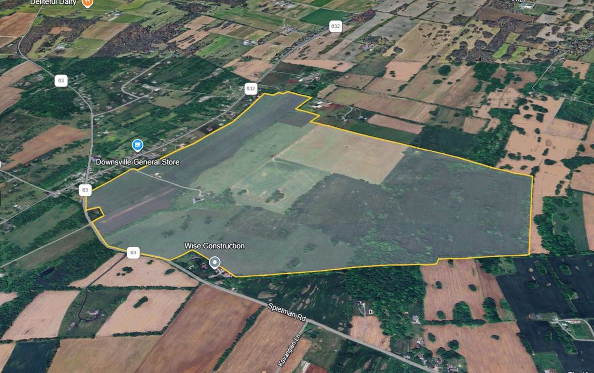 448 Acres of Agricultural Land with Home for Sale in Williamsport, Maryland