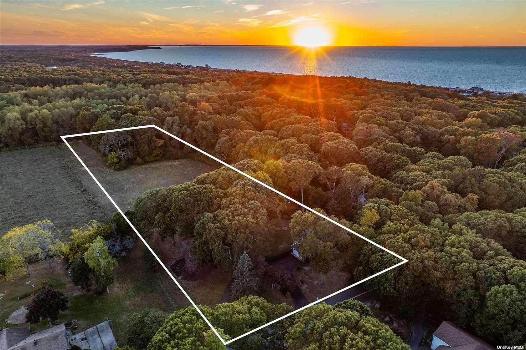 4.27 Acres of Residential Land with Home for Sale in Southold, New York