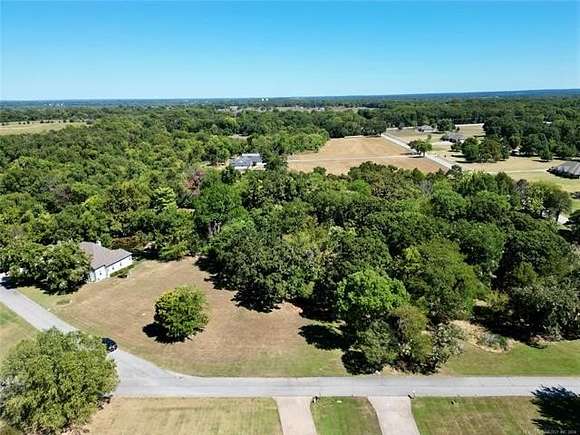 1.56 Acres of Residential Land for Sale in Grove, Oklahoma