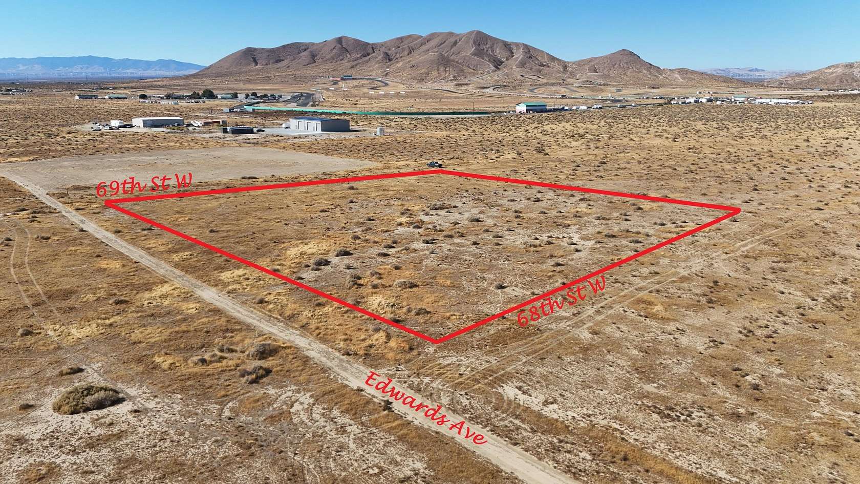 Land for Sale in Rosamond, California