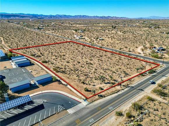 5.28 Acres of Residential Land for Sale in Yucca Valley, California