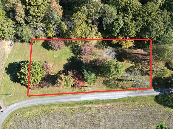 1 Acre of Land for Sale in Jamestown, Kentucky