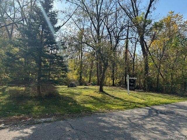 0.22 Acres of Residential Land for Sale in Walled Lake, Michigan