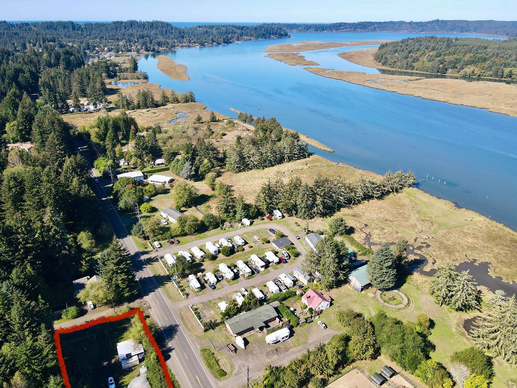 0.81 Acres of Mixed-Use Land for Sale in Waldport, Oregon