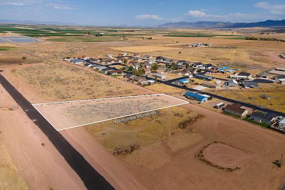 1.21 Acres of Residential Land for Sale in Enterprise, Utah