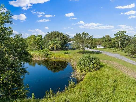 4.7 Acres of Residential Land with Home for Sale in Fellsmere, Florida