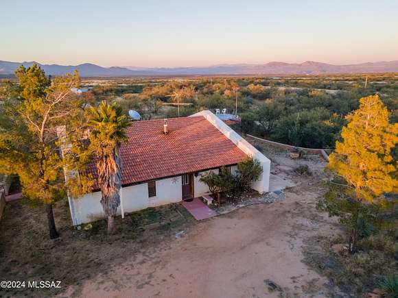 40 Acres of Land with Home for Sale in Benson, Arizona