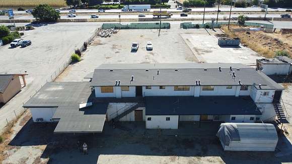 10 Acres of Improved Mixed-Use Land for Sale in Gilroy, California