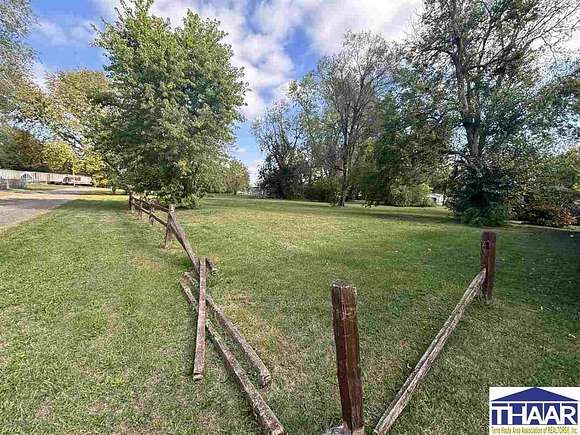 1.05 Acres of Commercial Land for Sale in Terre Haute, Indiana