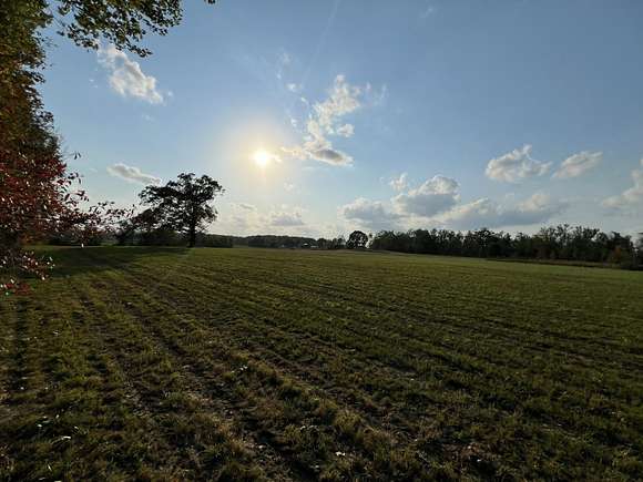 10 Acres of Land for Sale in Crab Orchard, Kentucky