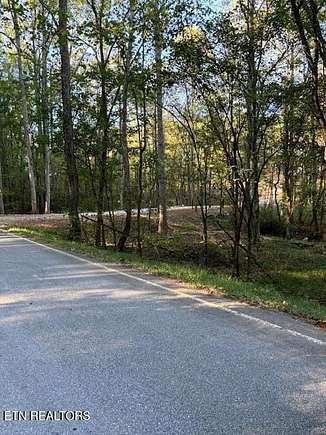 11.18 Acres of Land for Sale in Loudon, Tennessee