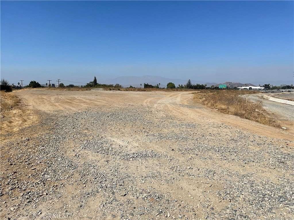 1.97 Acres of Commercial Land for Sale in Riverside, California