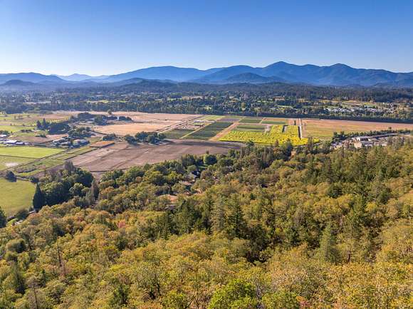 3.76 Acres of Residential Land for Sale in Grants Pass, Oregon