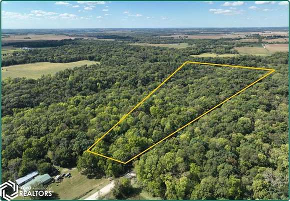 12.72 Acres of Recreational Land for Sale in Mechanicsville, Iowa