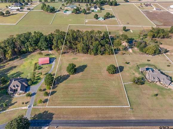 5 Acres of Residential Land for Sale in Lindale, Texas