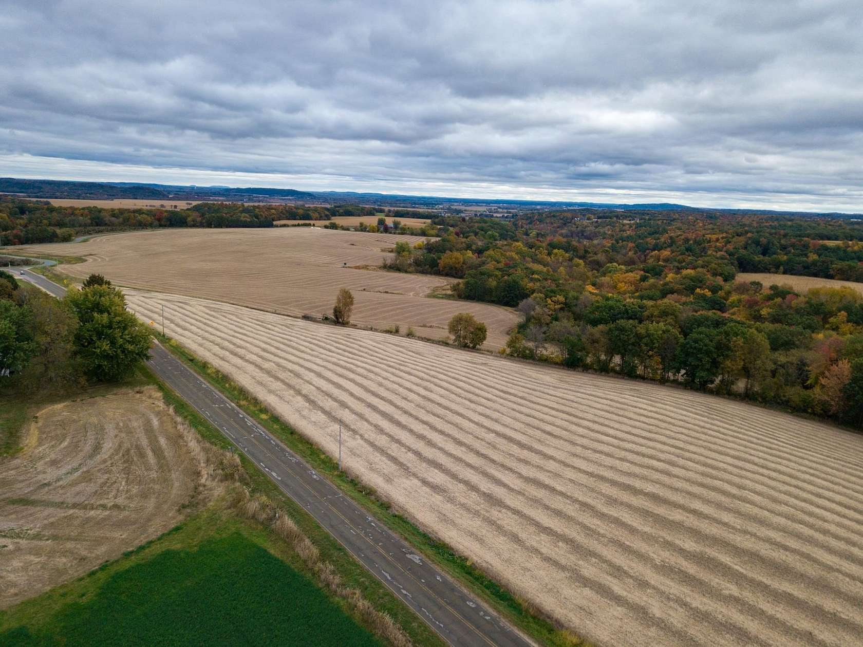 5 Acres of Residential Land for Sale in Mauston, Wisconsin