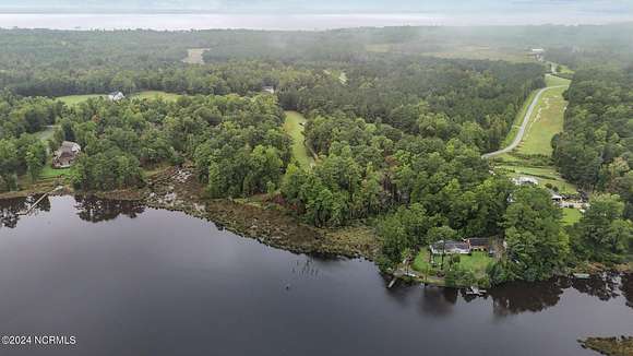 24.7 Acres of Agricultural Land with Home for Sale in Grantsboro, North Carolina