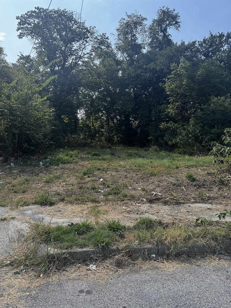 0.12 Acres of Residential Land for Sale in Memphis, Tennessee