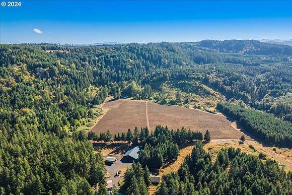 298.84 Acres of Land with Home for Sale in Scotts Mills, Oregon