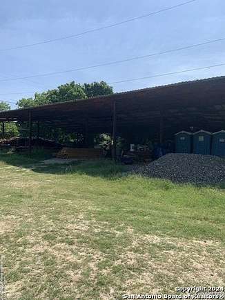 21.49 Acres of Land for Sale in San Antonio, Texas