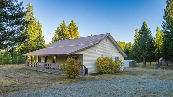 30 Acres of Agricultural Land with Home for Sale in Colville, Washington