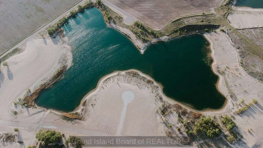 1 Acre of Land for Sale in Central City, Nebraska