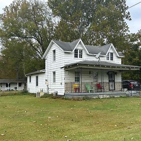 2.66 Acres of Land with Home for Sale in Louisville, Kentucky