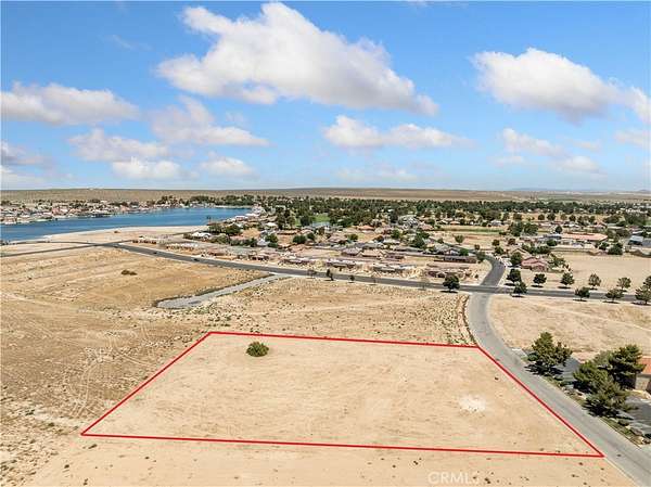2 Acres of Residential Land for Sale in Helendale, California