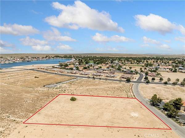 2 Acres of Residential Land for Sale in Helendale, California