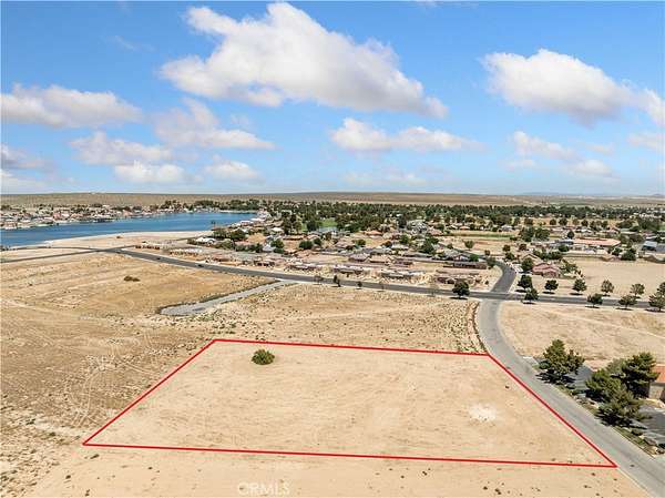 2 Acres of Residential Land for Sale in Helendale, California
