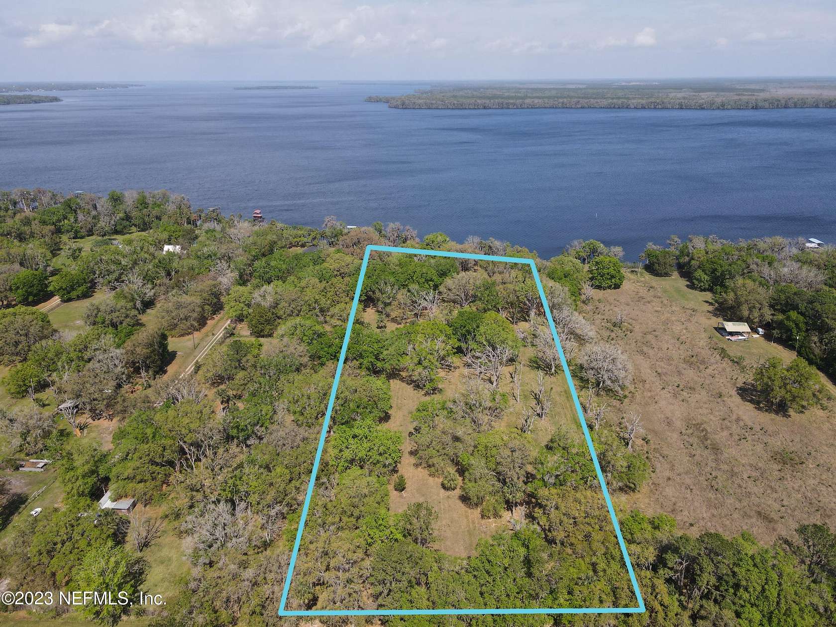 5 Acres of Residential Land for Sale in Crescent City, Florida