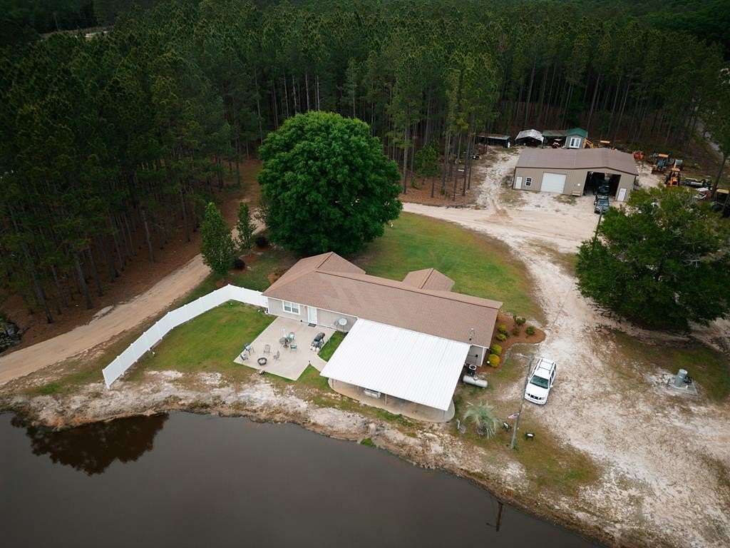 7.81 Acres of Land with Home for Sale in Hazlehurst, Georgia