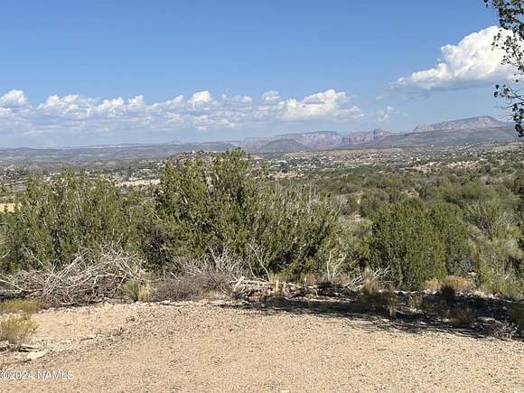 1.1 Acres of Residential Land for Sale in Rimrock, Arizona