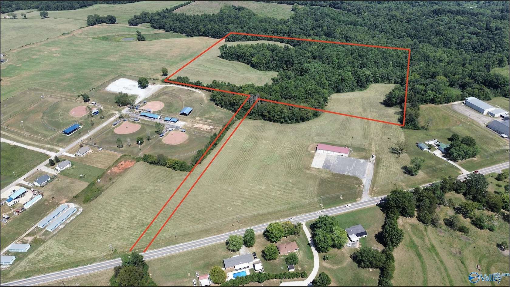 31.31 Acres of Land for Sale in Elkmont, Alabama