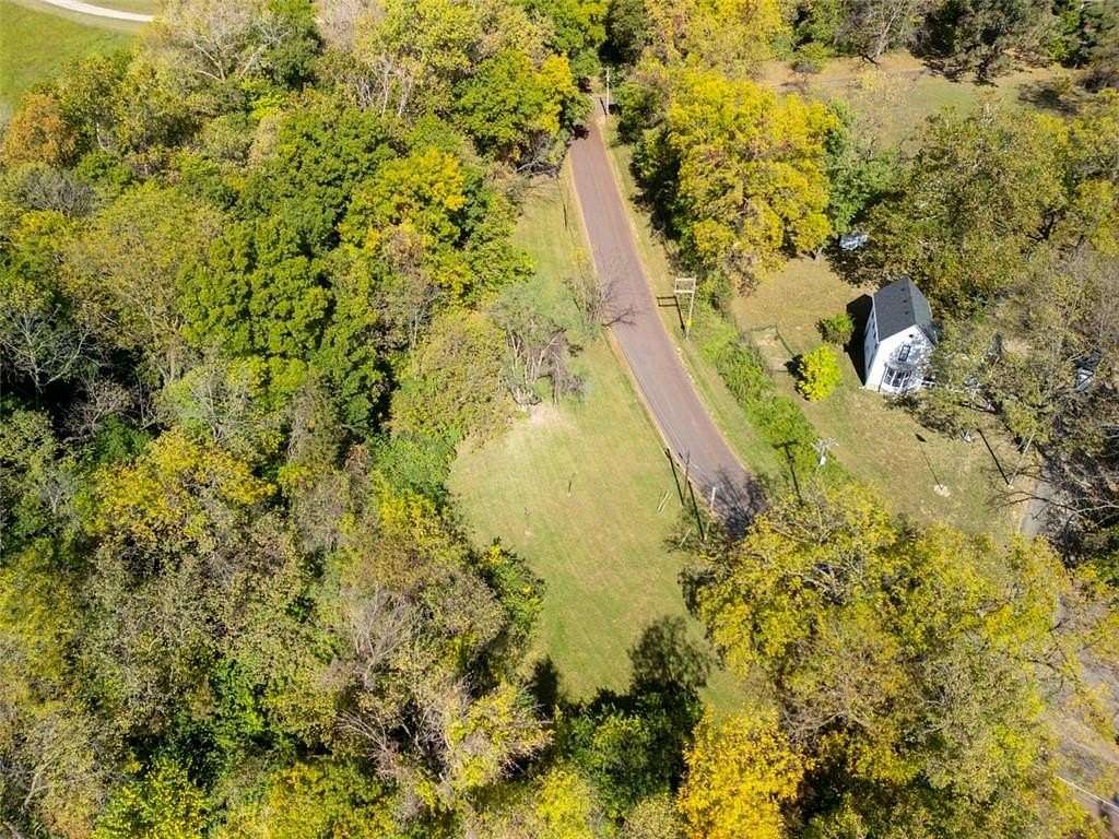 1.01 Acres of Land for Sale in St. Joseph, Missouri