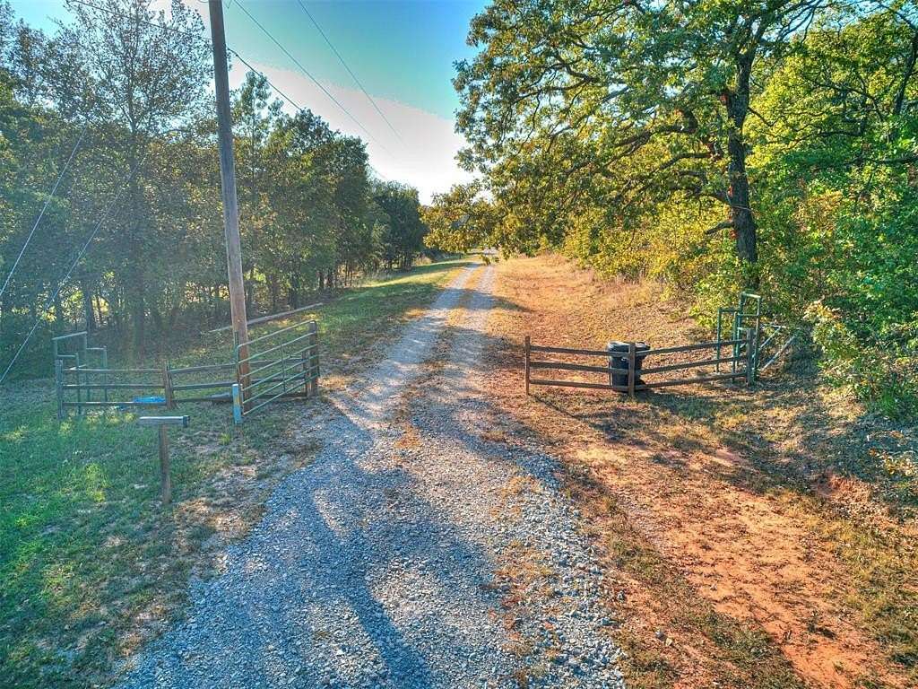 10.29 Acres of Land for Sale in Noble, Oklahoma