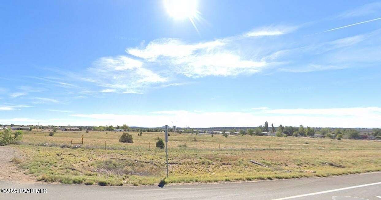 12.21 Acres of Land for Sale in Paulden, Arizona