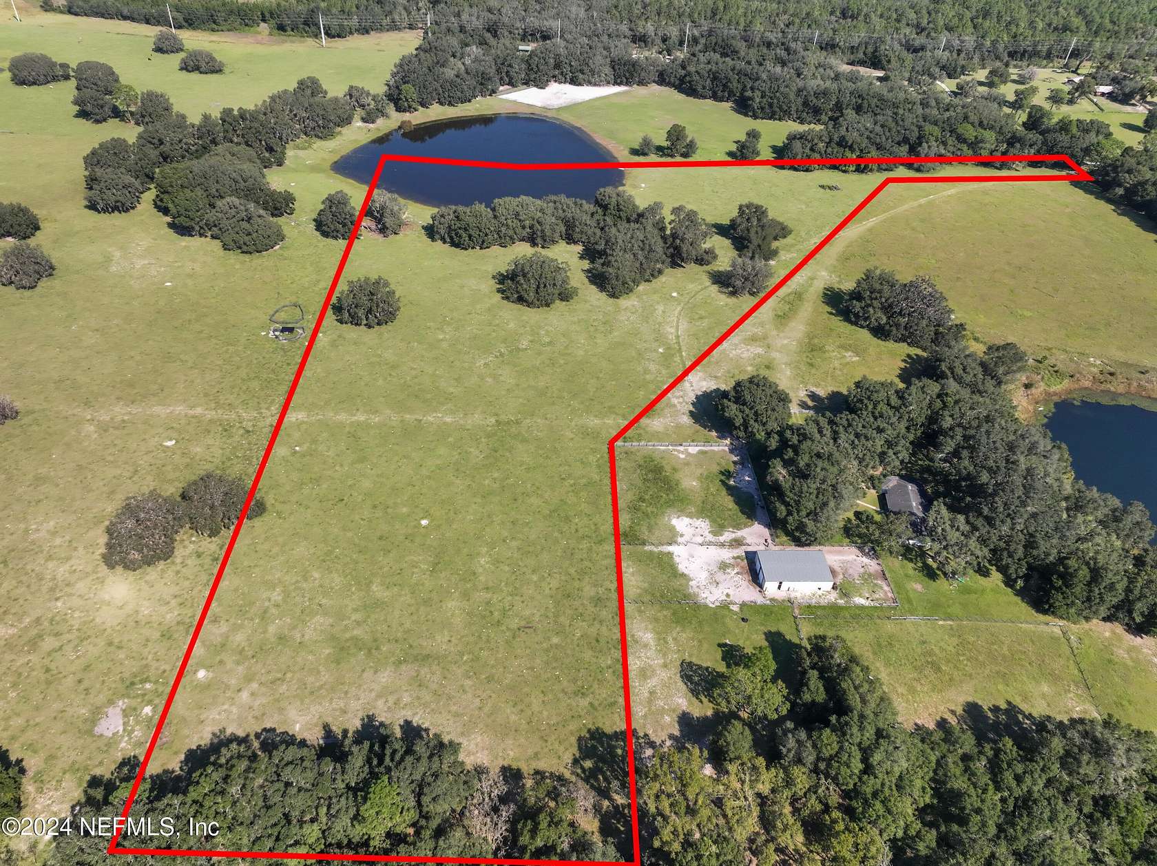 17.93 Acres of Agricultural Land for Sale in Hawthorne, Florida