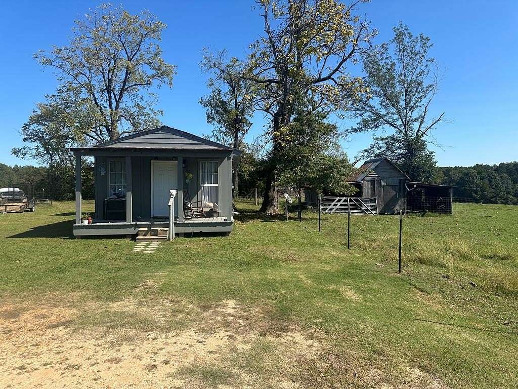 2 Acres of Residential Land with Home for Sale in Batesville, Mississippi