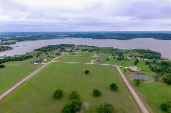 1.461 Acres of Residential Land for Sale in Chandler, Oklahoma