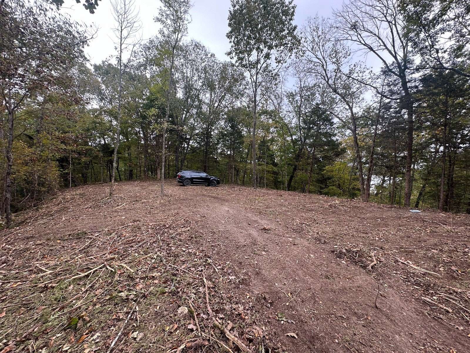 7 Acres of Land for Sale in Celina, Tennessee