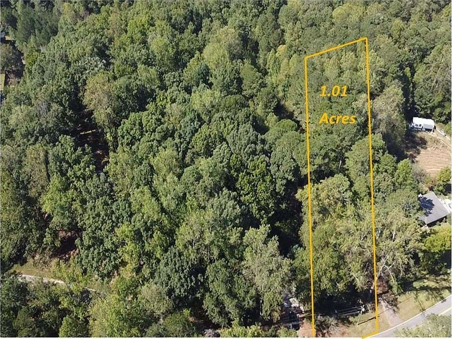 1 Acre of Residential Land for Sale in Buford, Georgia